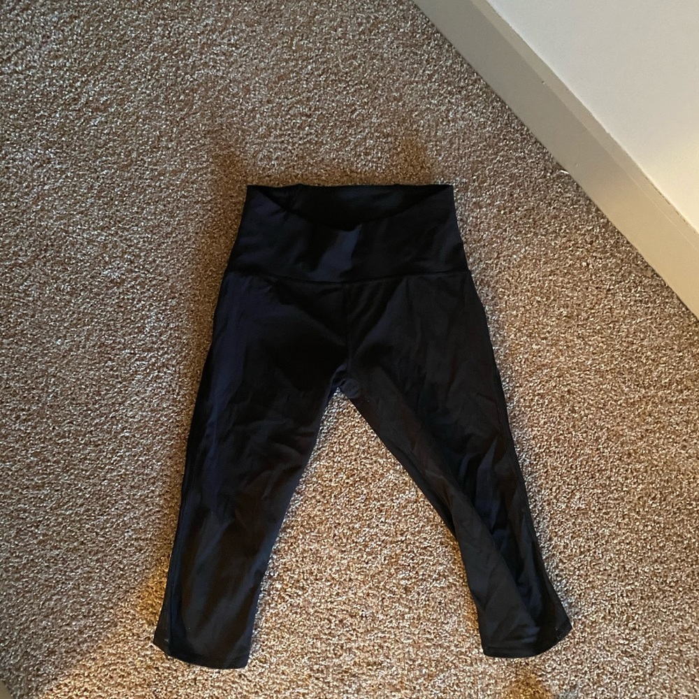 Cropped LuluLemon Leggings